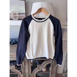 Monrow White and Blue Sweater Size Medium